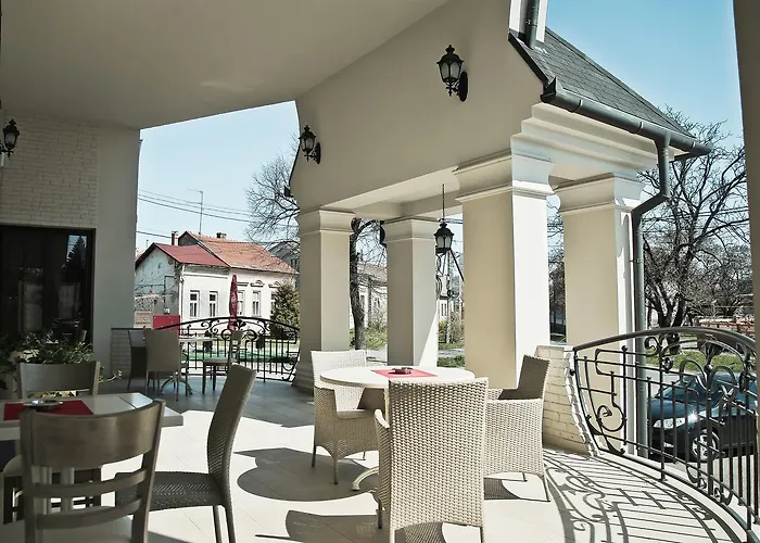 And Restaurant Velure Hotel Mukaczewo