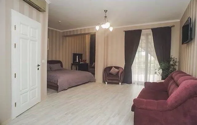 Hotel And Restaurant Velure *